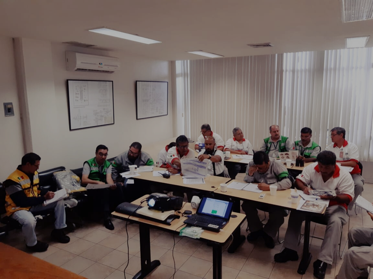 Manejo manual de cargas NOM-036-STPS - Cursos Sigash 2021